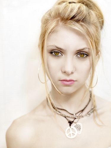 rosalie-hale-rosalie-hale-3251499-375-500.jpg